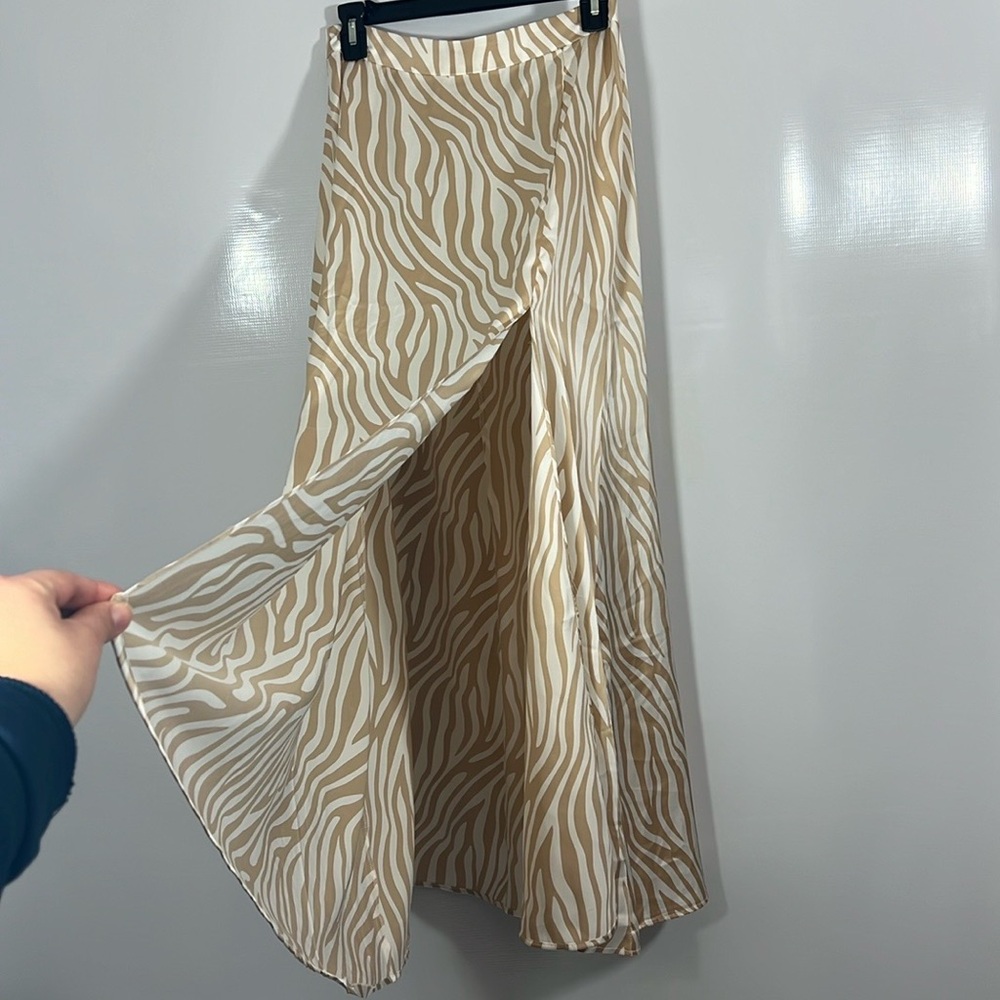 SINCERELY JULES SEXY SKIRT SIZE M - Picture 5 of 11